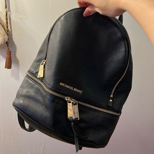 CUTE MICHAEL KORS BACKPACK